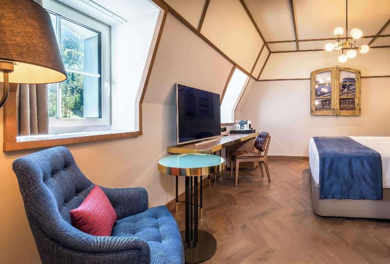 Canfranc Estacion Royal Hideaway Hotel Екстериор снимка
