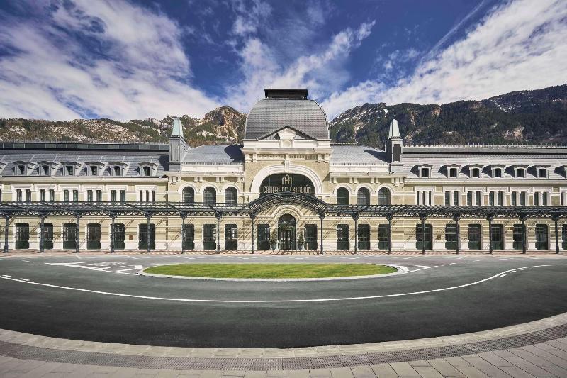 Canfranc Estacion Royal Hideaway Hotel Екстериор снимка