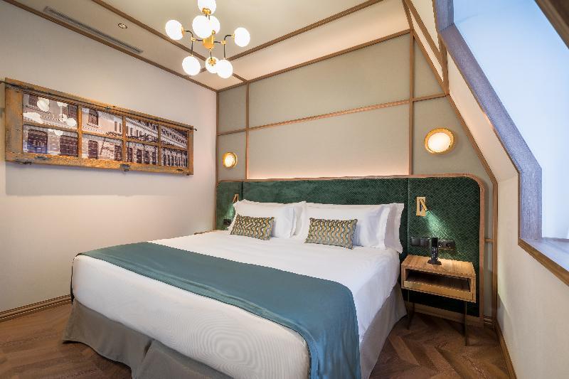 Canfranc Estacion Royal Hideaway Hotel Екстериор снимка